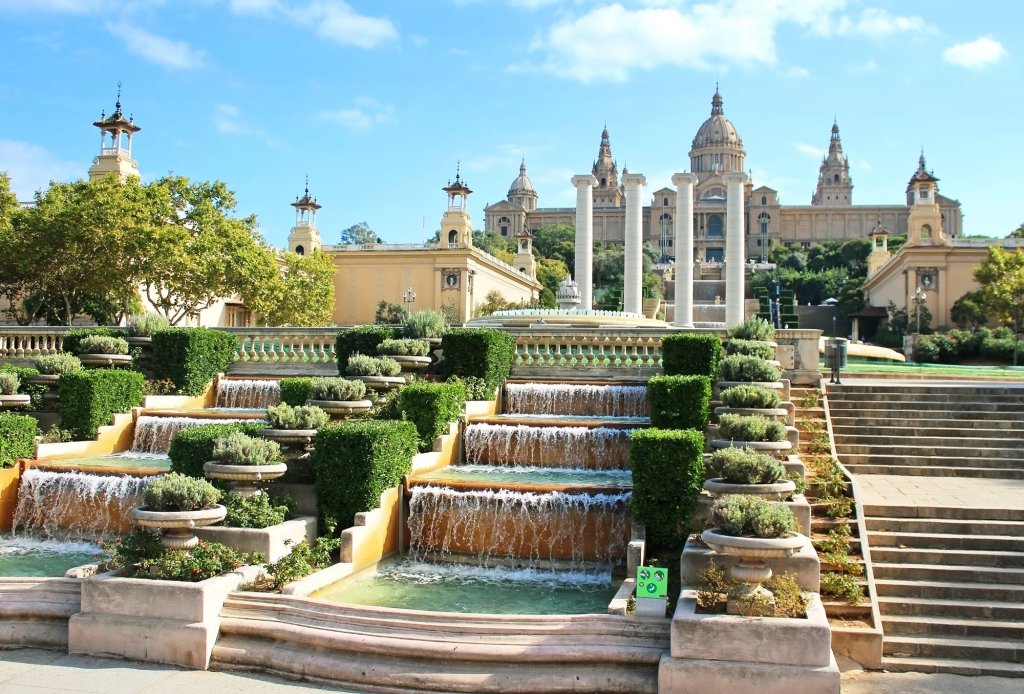 View of the fountains of Montjuic and the Museo Nacional de Arte de Barcelona.