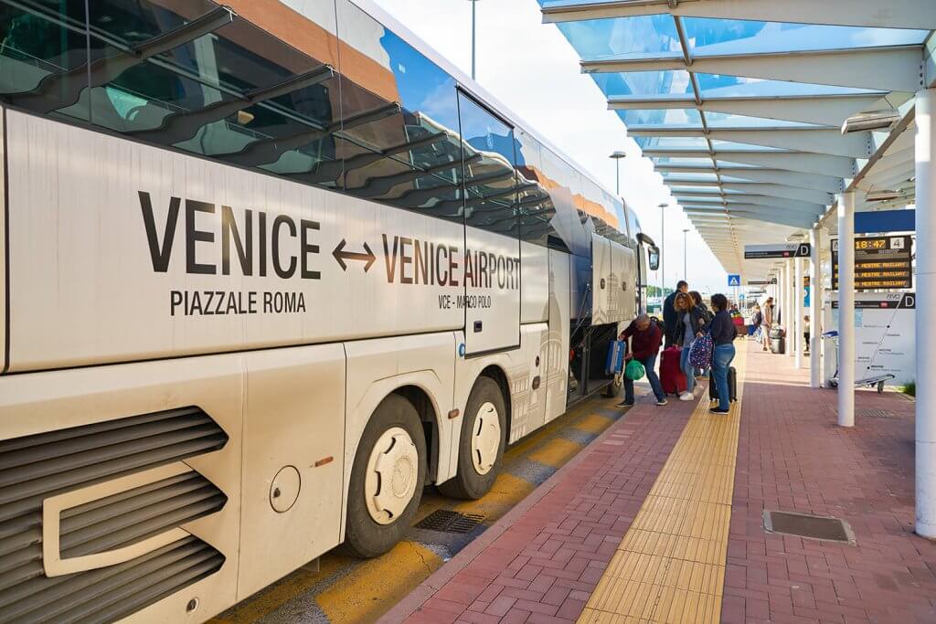 The exterior view of the Venice airport bus.