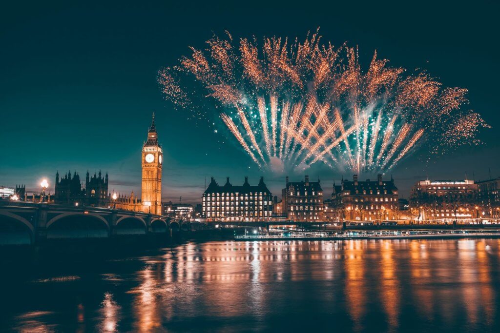 There is a unique view of the countless fireworks directly from the Thames